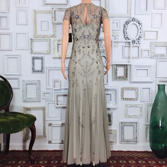 Adrianna Papell Beaded short sleeves V-neck Godet long Gown - Picture 8 of 11